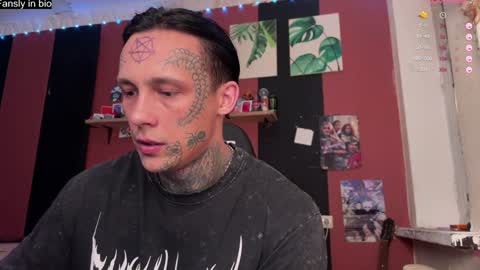 Snapshot of tommy__gun_ chatting on 01/01/25, 03:24 Tommy and Katana online show from 01/01/25, 03:24