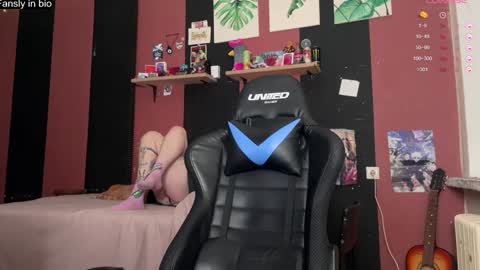 Snapshot of tommy__gun_ chatting on 01/04/25, 03:07 Tommy and Katana online show from 01/04/25, 03:07