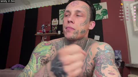 Snapshot of tommy__gun_ chatting on 01/04/25, 09:09 Tommy and Katana online show from 01/04/25, 09:09