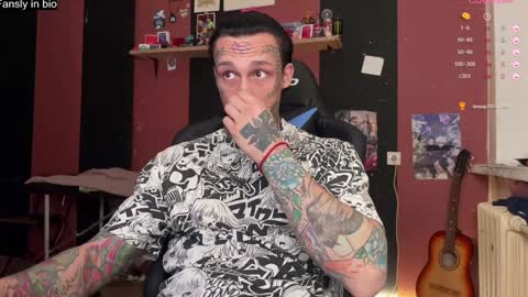 Snapshot of tommy__gun_ chatting on 01/09/25, 02:29 Tommy and Katana online show from 01/09/25, 02:29