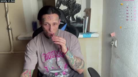 Snapshot of tommy__gun_ chatting on 01/13/25, 06:05 Tommy and Katana online show from 01/13/25, 06:05