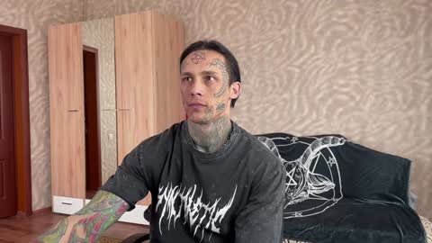 Snapshot of tommy__gun_ chatting on 01/25/25, 08:53 Tommy and Katana online show from 01/25/25, 08:53