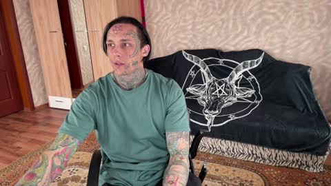 Snapshot of tommy__gun_ chatting on 01/27/25, 09:44 Tommy and Katana online show from 01/27/25, 09:44