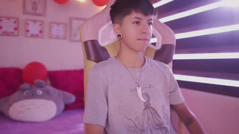 Blue  online show from 02/21/25, 12:28