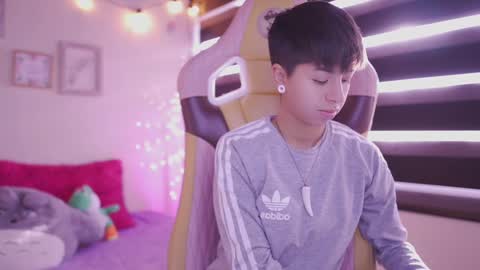 Blue  online show from 03/10/25, 12:15