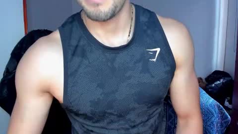 Twitter BreddTommy IG tommy bredd online show from 11/19/25, 07:14