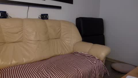  tommy burnzzz  online show from 12/16/24, 09:14