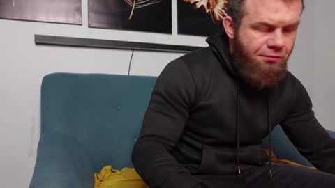  tommy burnzzz  online show from 02/14/25, 03:11