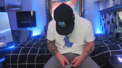 Tommy online show from 01/25/25, 04:45