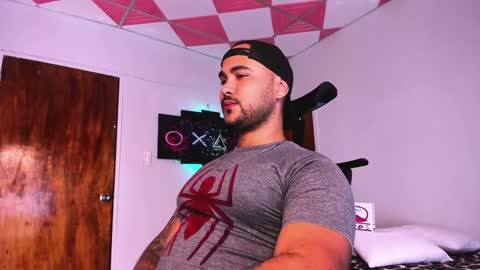 tommy_sccott online show from 12/13/24, 05:27