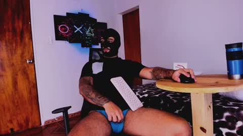 tommy_sccott online show from 02/16/25, 05:48