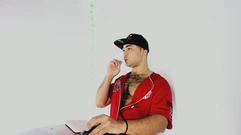 tommy_sccott online show from 09/23/25, 11:19