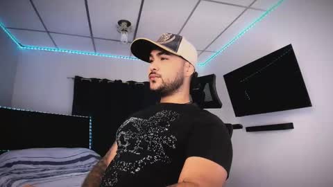 tommy_sccott online show from 02/04/26, 09:42