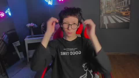 tommy_stars online show from 04/24/26, 05:54