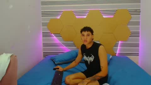 Snapshot of tommy_sweet1 chatting on 12/27/24, 11:28 tommy_sweet1 online show from 12/27/24, 11:28