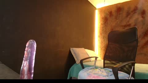 Snapshot of tommy_sweet1 chatting on 01/11/25, 02:41 tommy_sweet1 online show from 01/11/25, 02:41