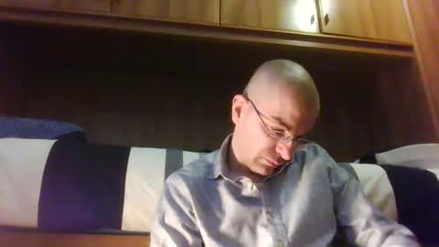 Snapshot of tommycorner chatting on 01/08/25, 02:35 tommycorner online show from 01/08/25, 02:35