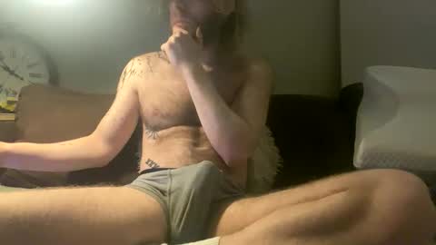 Snapshot of tommyg6420 chatting on 03/18/26, 09:51 First Show ever 3 online show from 03/18/26, 09:51
