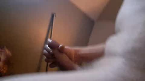 Snapshot of tommygee8805 chatting on 12/07/24, 05:15 Tonyfun online show from 12/07/24, 05:15