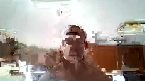 Snapshot of tommygunsfit chatting on 11/19/25, 09:15 tommygunsfit online show from 11/19/25, 09:15