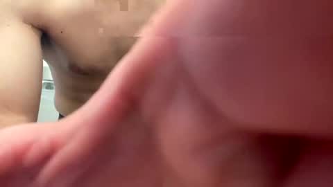 Snapshot of tommyturtleneck chatting on 01/28/25, 11:28 Tommy T online show from 01/28/25, 11:28