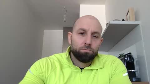 Snapshot of tommyx01 chatting on 02/18/25, 11:55 Thomas Fit online show from 02/18/25, 11:55