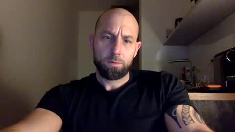 Snapshot of tommyx01 chatting on 03/02/25, 09:22 Thomas Fit online show from 03/02/25, 09:22