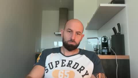 Snapshot of tommyx01 chatting on 09/26/25, 11:14 Thomas Fit online show from 09/26/25, 11:14