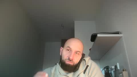 Snapshot of tommyx01 chatting on 10/20/25, 05:52 Thomas Fit online show from 10/20/25, 05:52