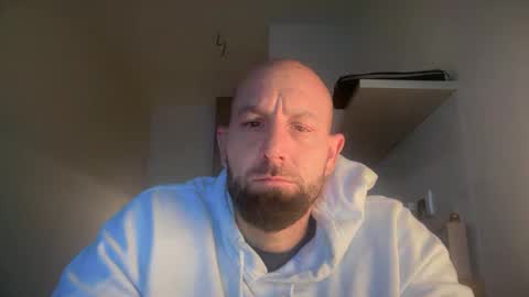 Snapshot of tommyx01 chatting on 10/21/25, 06:03 Thomas Fit online show from 10/21/25, 06:03