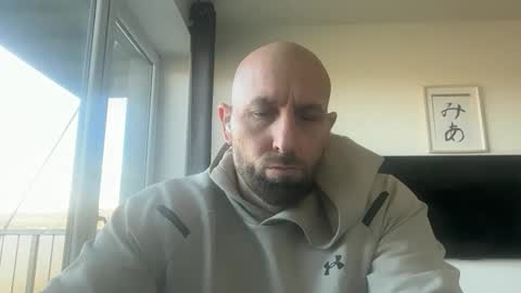 Snapshot of tommyx01 chatting on 10/29/25, 08:38 Thomas Fit online show from 10/29/25, 08:38