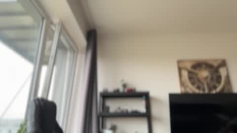 Thomas Fit online show from 04/15/26, 10:33