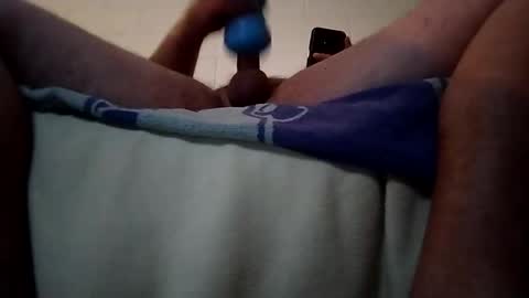 tomthebomb347 online show from 10/29/25, 06:59