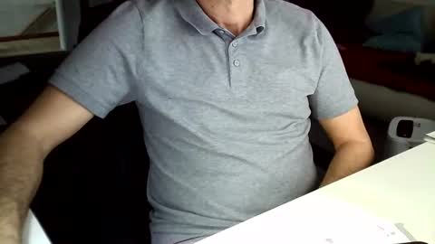 Snapshot of tomtom02029 chatting on 12/20/24, 10:49 Tom online show from 12/20/24, 10:49