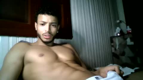 tomtresor online show from 11/24/25, 04:45