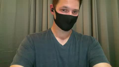 Snapshot of tomuchgirth chatting on 04/25/26, 12:46 TooMuchGirth online show from 04/25/26, 12:46