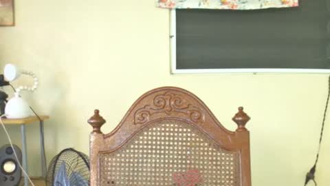 Antonio online show from 01/21/25, 12:39