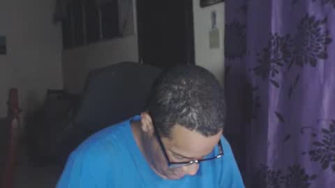 Antonio online show from 01/31/25, 02:48