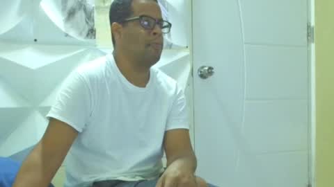 Antonio online show from 02/06/25, 12:26