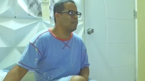 Antonio online show from 03/02/25, 01:58