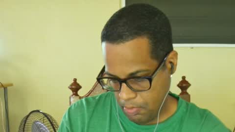 Antonio online show from 03/10/25, 12:26