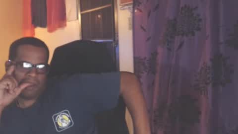 Antonio online show from 10/15/25, 02:33