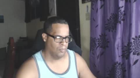 Antonio online show from 11/13/25, 02:43