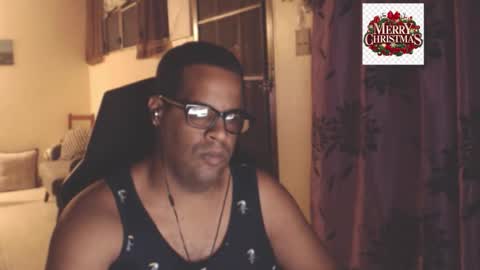 Antonio online show from 12/04/25, 02:21