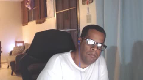 Antonio online show from 01/06/26, 02:15