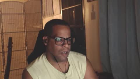 Antonio online show from 04/18/26, 02:37