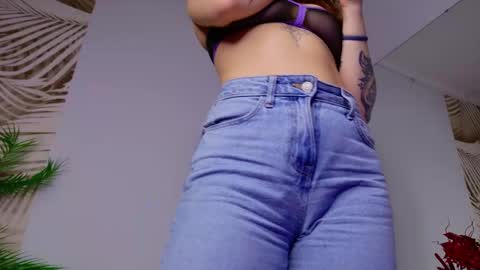 Anita online show from 11/14/25, 11:09