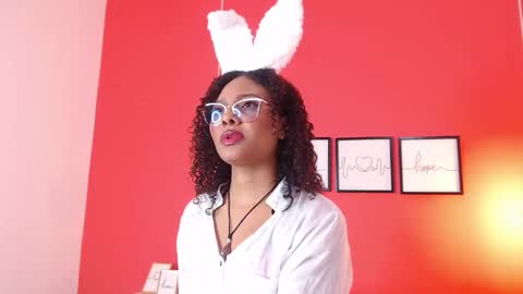 Tonina online show from 12/22/25, 03:36