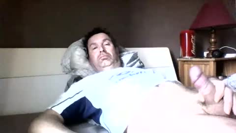 tonio358965 online show from 02/19/25, 07:50