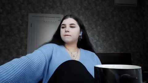 Snapshot of tonishaholje chatting on 12/15/25, 10:41 Zara online show from 12/15/25, 10:41